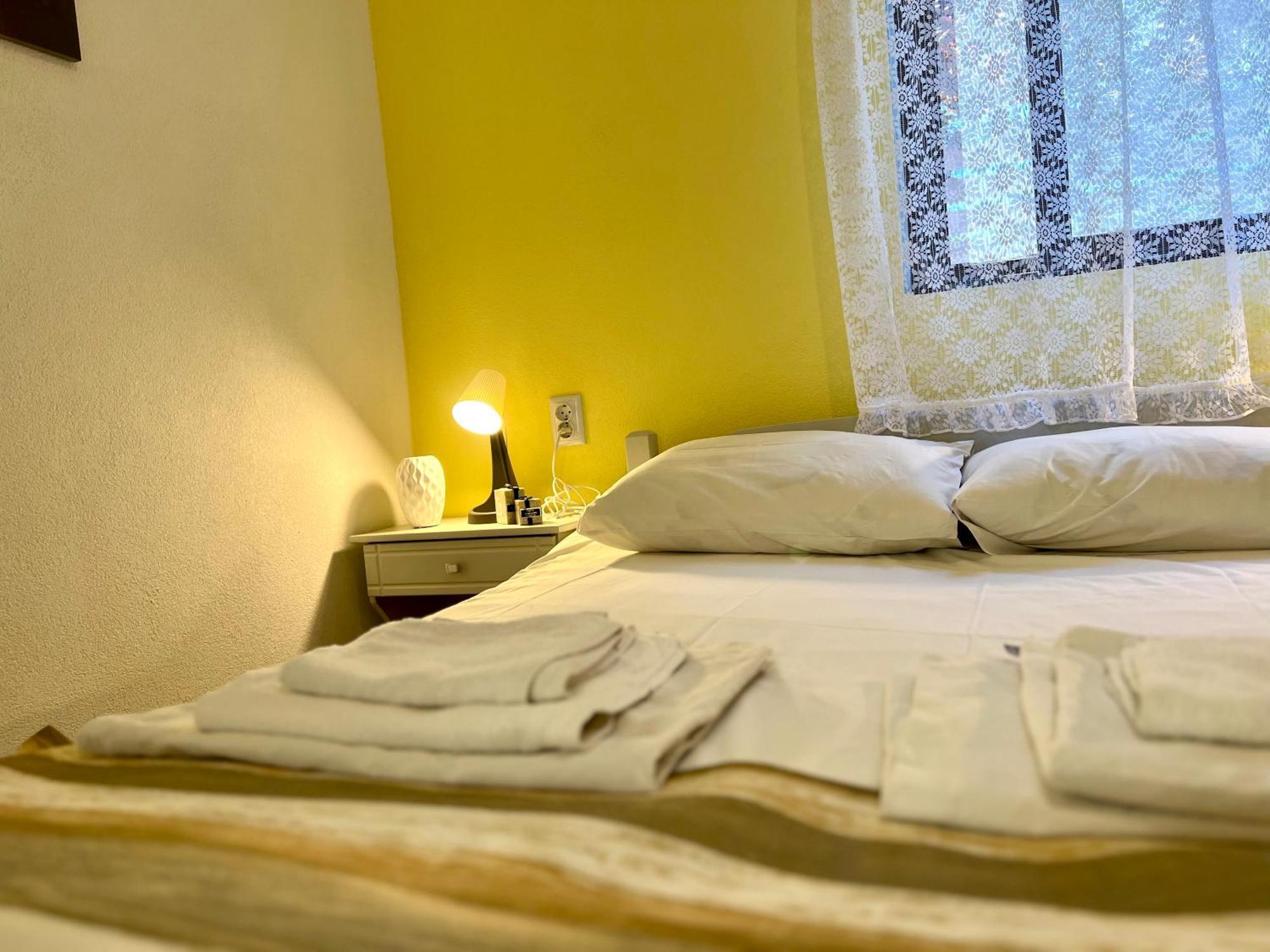 Guest House Julia ستافروس الغرفة الصورة
